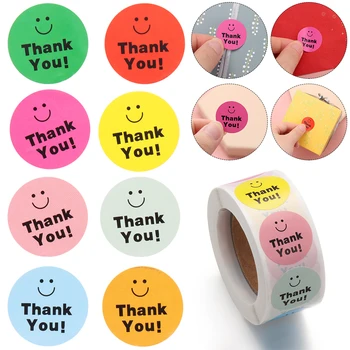 500Pcs/Roll Smiley Köszönöm Tömítő Tag Címkék Scrapbooking Ajándék Csomagolás Írószer Szülinapi Buli Szerelmes Szív Matrica